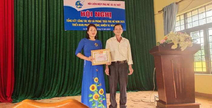 Hội LHPN xã Cư Mốt Hội nghị tổng kết công tác hội năm 2021, đề ra nhiệm vụ năm 2022